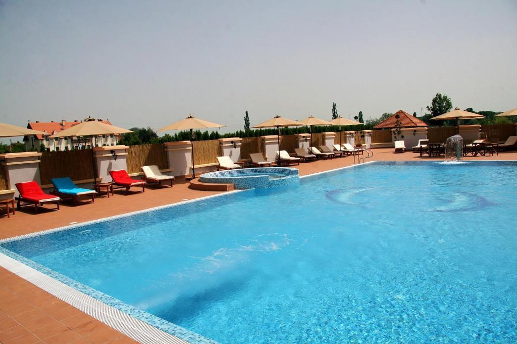 Hotel Prezident Палич Екстер'єр фото