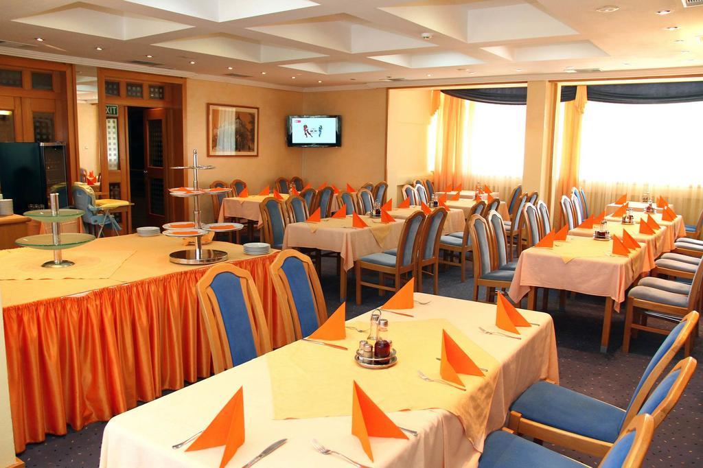 Hotel Prezident Палич Екстер'єр фото