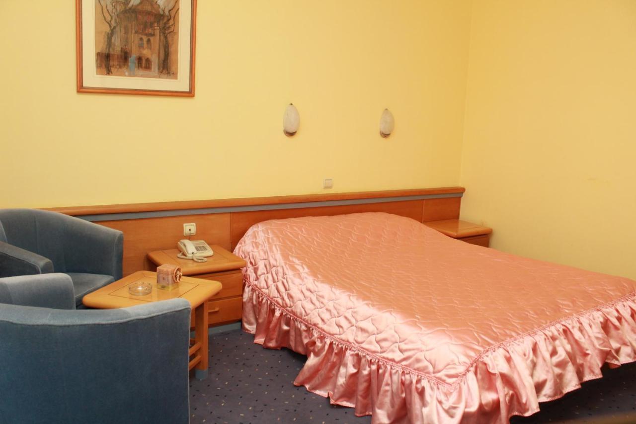 Hotel Prezident Палич Екстер'єр фото