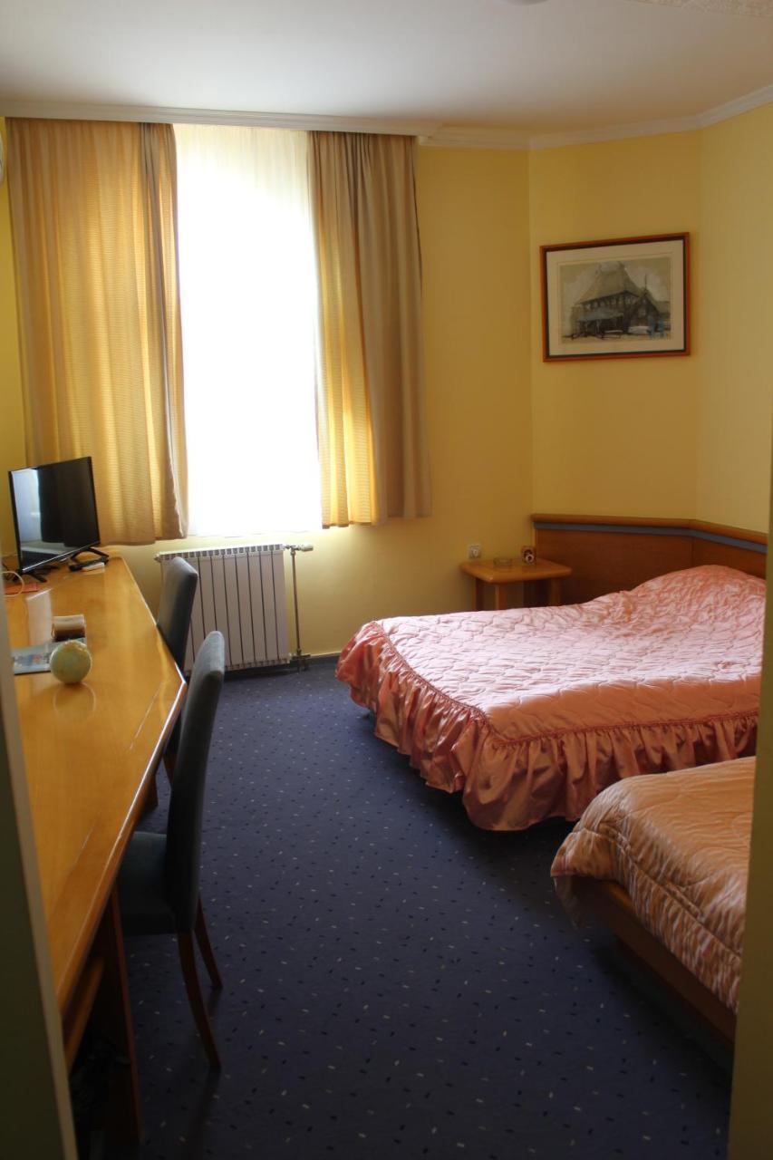 Hotel Prezident Палич Екстер'єр фото